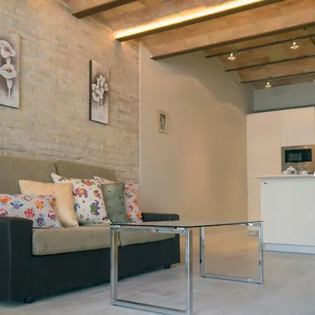 Bel Air Apartment *